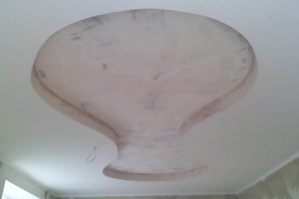 Двухуровневый потолок