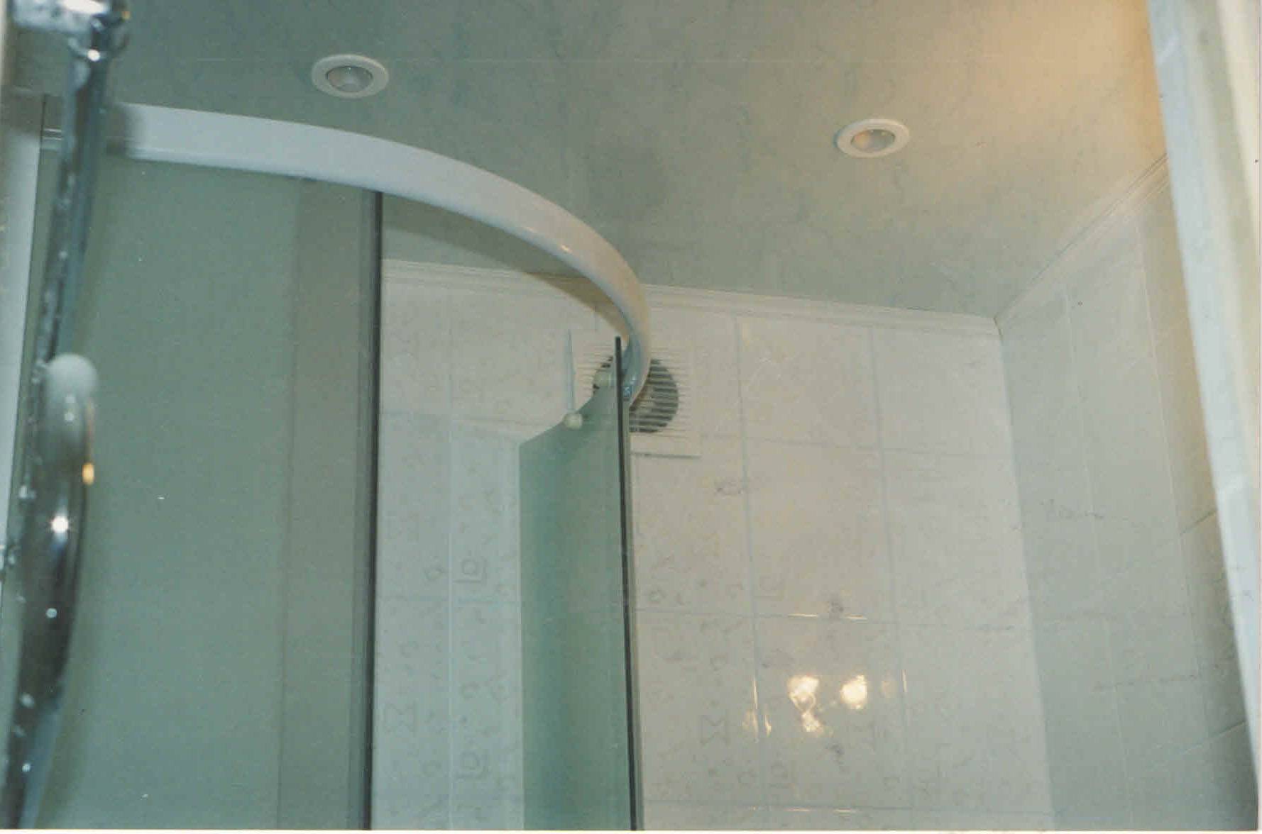 Декоративная отделка, косметический ремонт в квартире днепропетровск, выполнили шпатлевку стен, монтаж гипсокартона, укладку декоративного камня, укладка кафеля, монтаж сантехнических приборов, разводка сантехники, установка плинтуса, покраска стен водоэмульсионной краской, монтажи покраска багета.